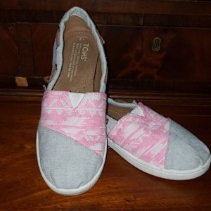 Girls Size 3 Tom's pink and blue